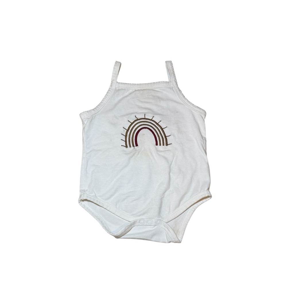 Baby Girl Two Piece Set Rainbow Onesie with Bloomer Shorts Size 18 Months - Picture 3 of 8